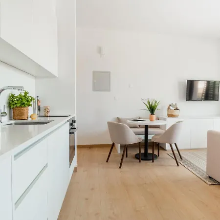 Apartament Armonta Residences By Becyprus *