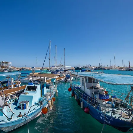 Sanders Armonta * Limassol